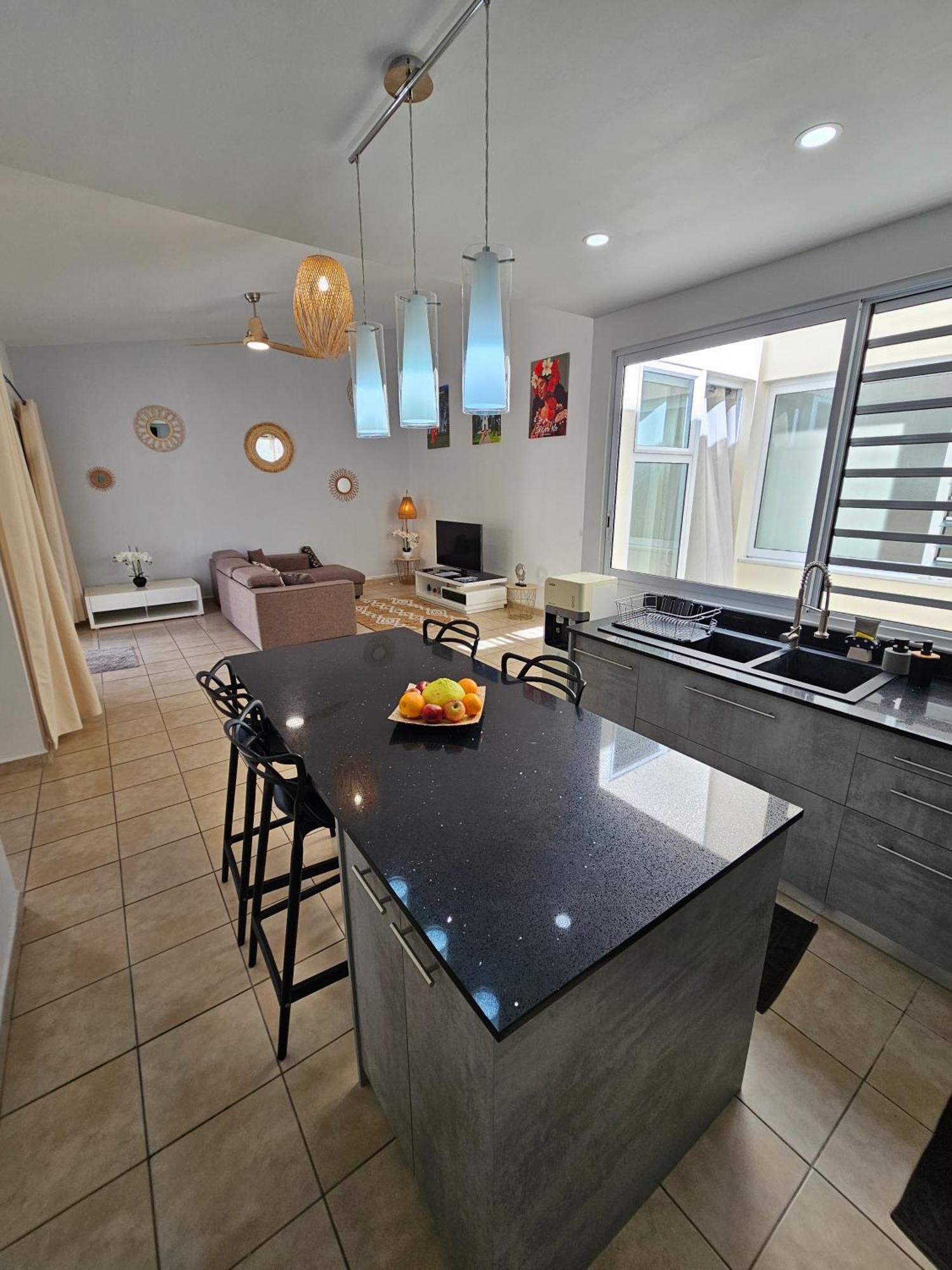 Cozy House In A Private Complex Villa Paea Luaran gambar