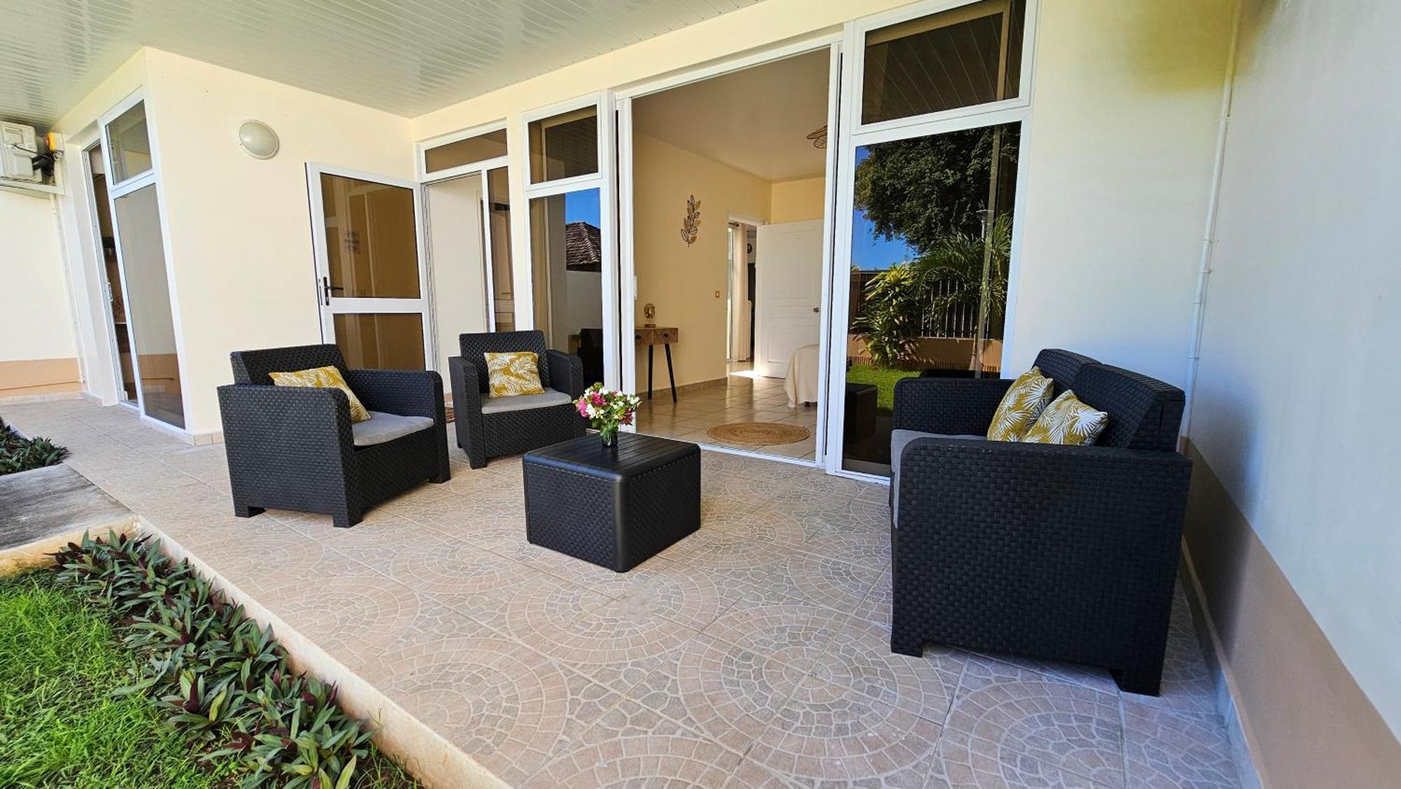 Cozy House In A Private Complex Villa Paea Luaran gambar