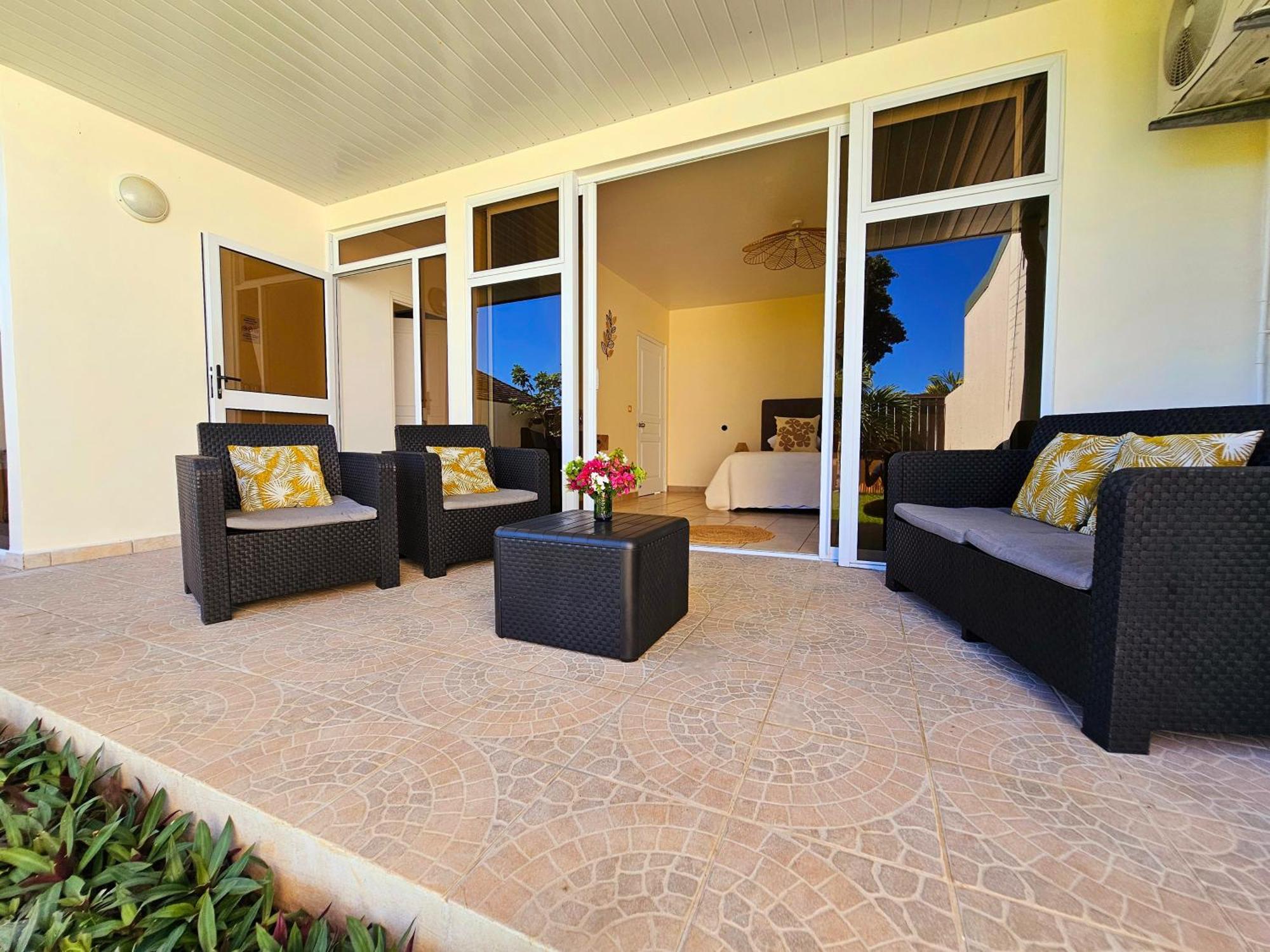 Cozy House In A Private Complex Villa Paea Luaran gambar