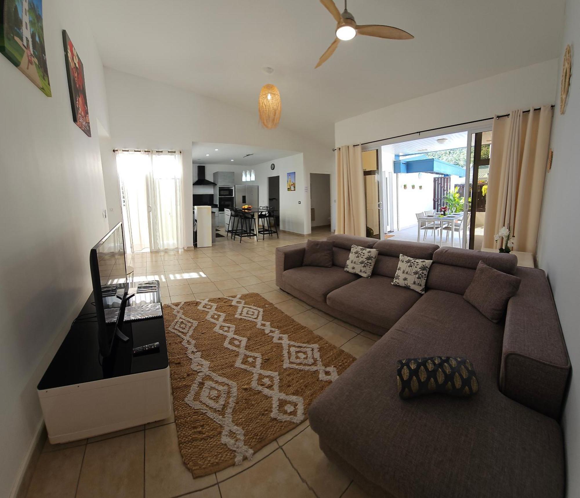 Cozy House In A Private Complex Villa Paea Luaran gambar